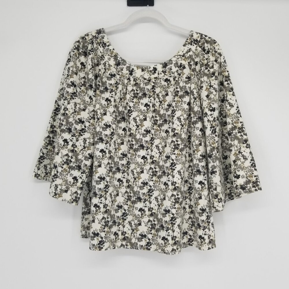 Neutral Floral Print Top with Billowy Bracelet Length Sleeves, Soft Cotton, L - Picture 3 of 4